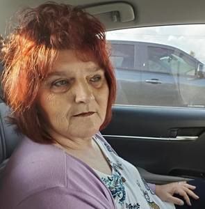 Meet your Posher, Connie